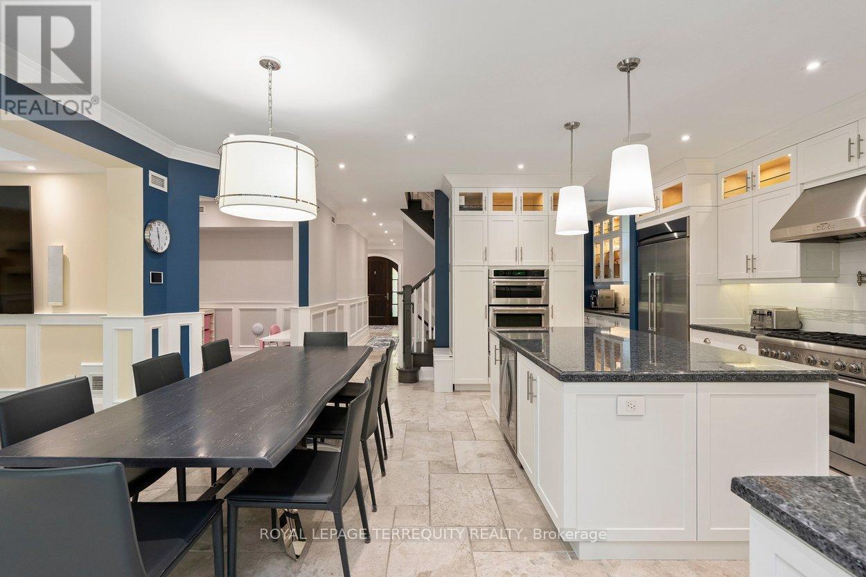 101 Chestnut Hills Parkway, Toronto, Ontario  M9A 3R4 - Photo 15 - W13238852