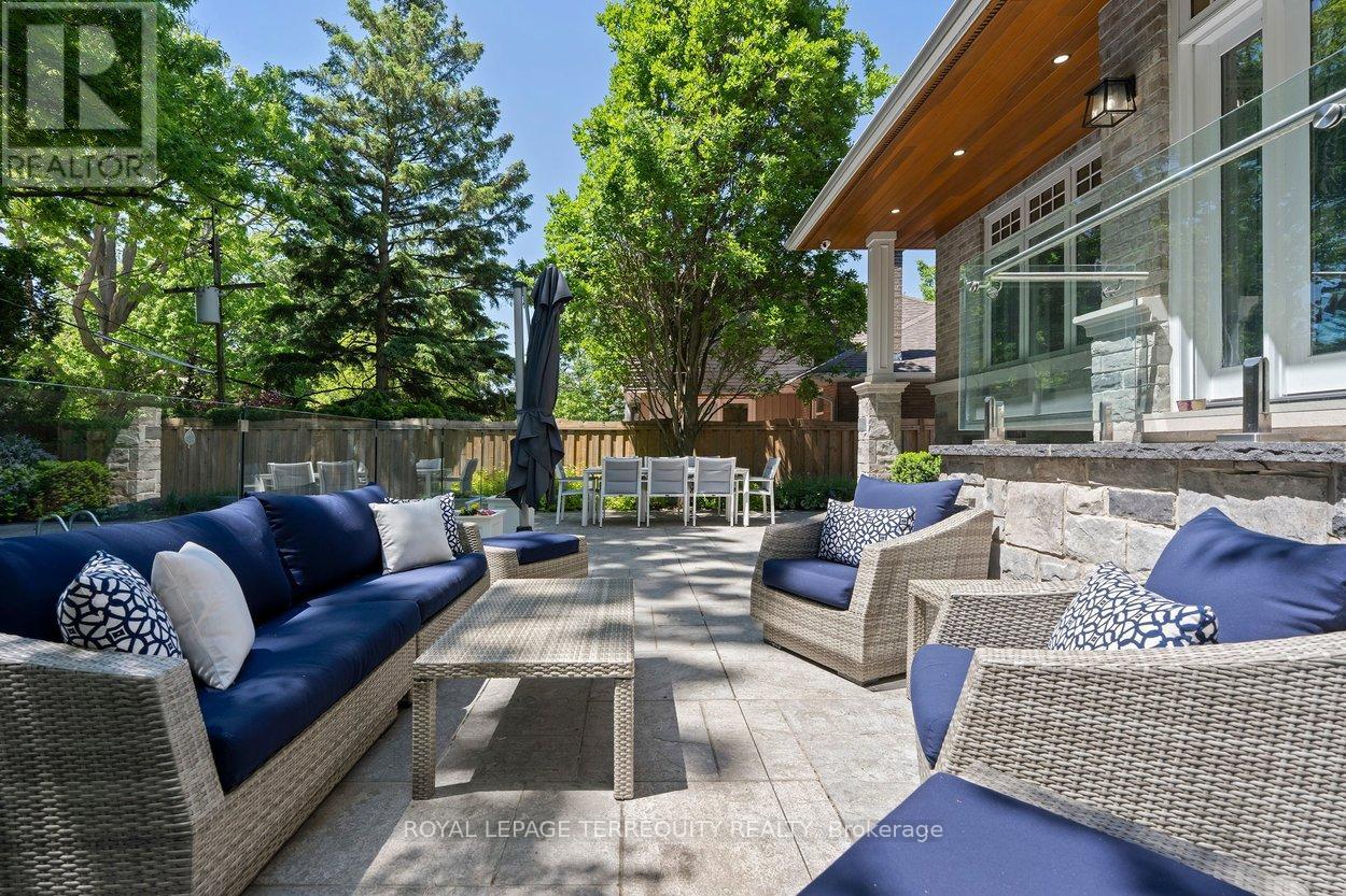 101 Chestnut Hills Parkway, Toronto, Ontario  M9A 3R4 - Photo 41 - W13238852