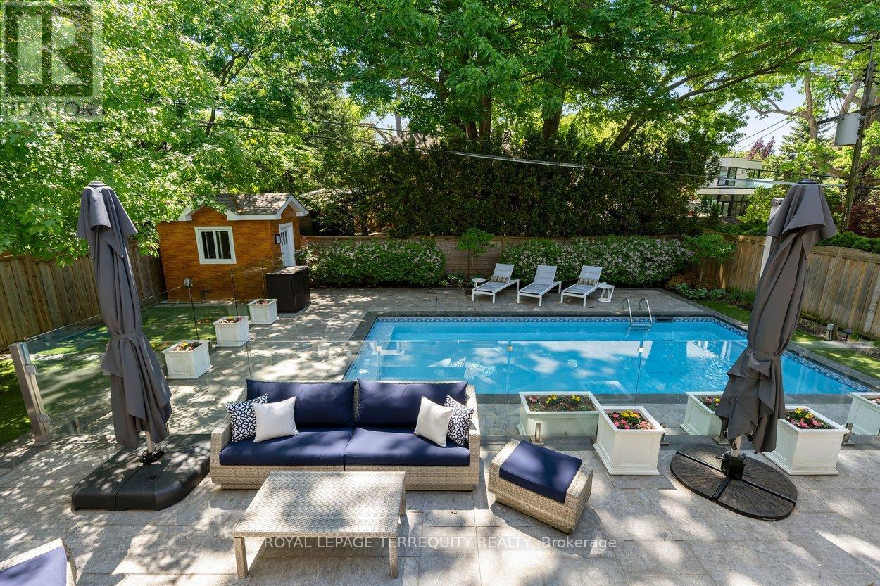 101 Chestnut Hills Parkway, Toronto, Ontario  M9A 3R4 - Photo 49 - W13238852