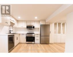 BSMT - 23 DECARIE CIRCLE, Toronto, Ontario