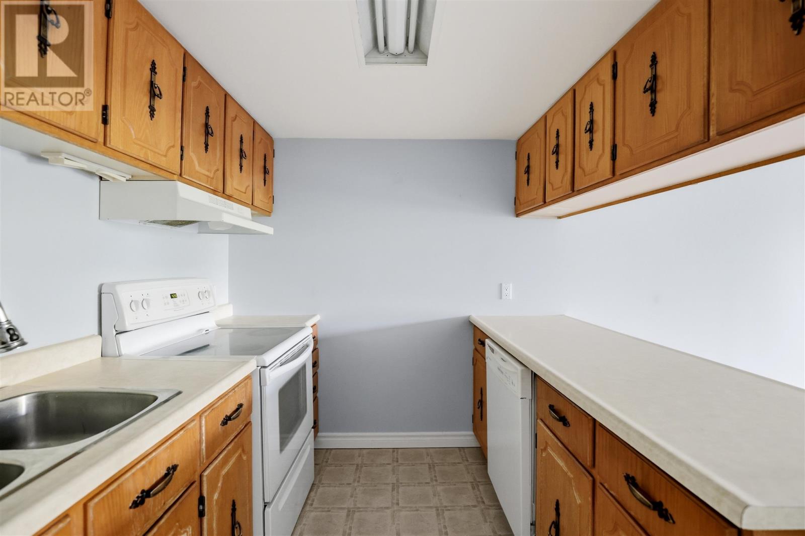 313 Macdonald Ave # 305, Sault Ste. Marie, Ontario P6B 5Y9 - Photo 10 - SM260756