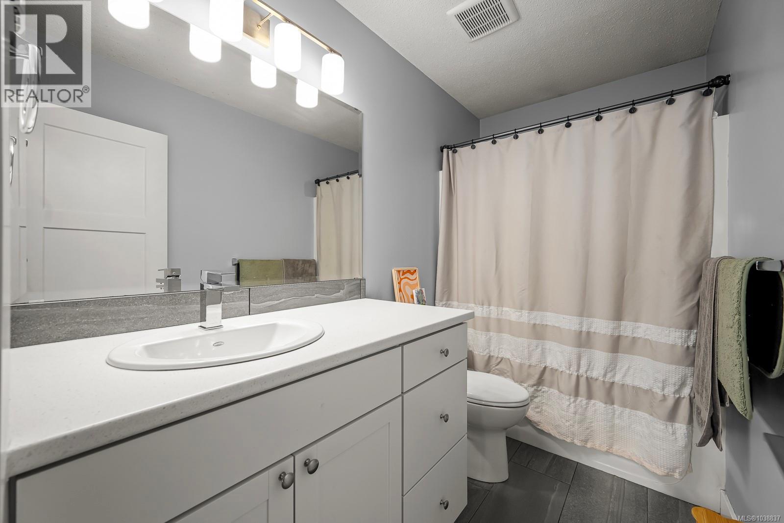 3303 Seventh St, Cumberland, British Columbia  V0R 1S0 - Photo 23 - 1038837