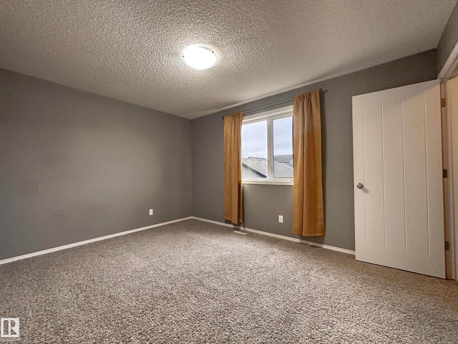 9432 211 St NW, Edmonton, Alberta  T5T 4R1 - Photo 17 - E4491656