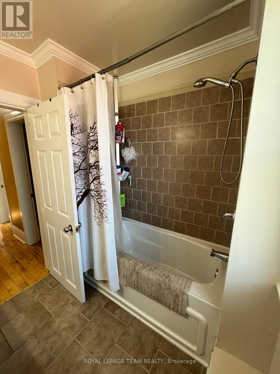 71 Argyle Street N, Renfrew, Ontario  K7V 1S7 - Photo 25 - X13239030