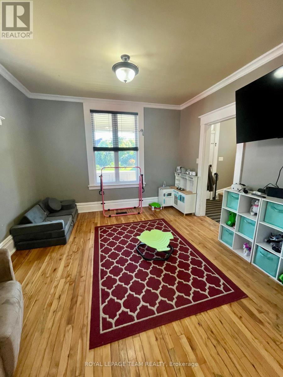 71 Argyle Street N, Renfrew, Ontario  K7V 1S7 - Photo 6 - X13239030