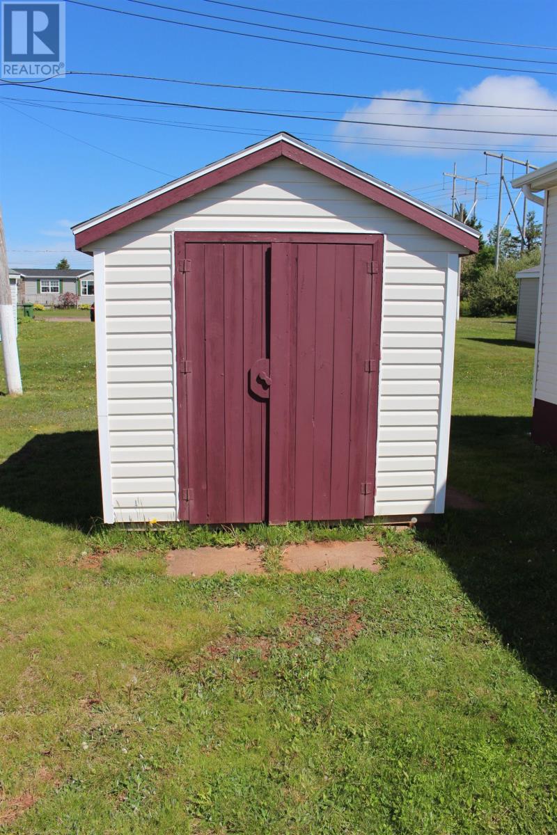 22 Cray Avenue, Summerside, Prince Edward Island  C1N 6R5 - Photo 10 - 202613208