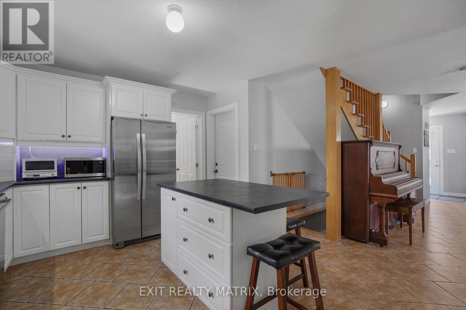 1045 Sidney Street, Hawkesbury, Ontario  K6A 3N2 - Photo 12 - X13239480