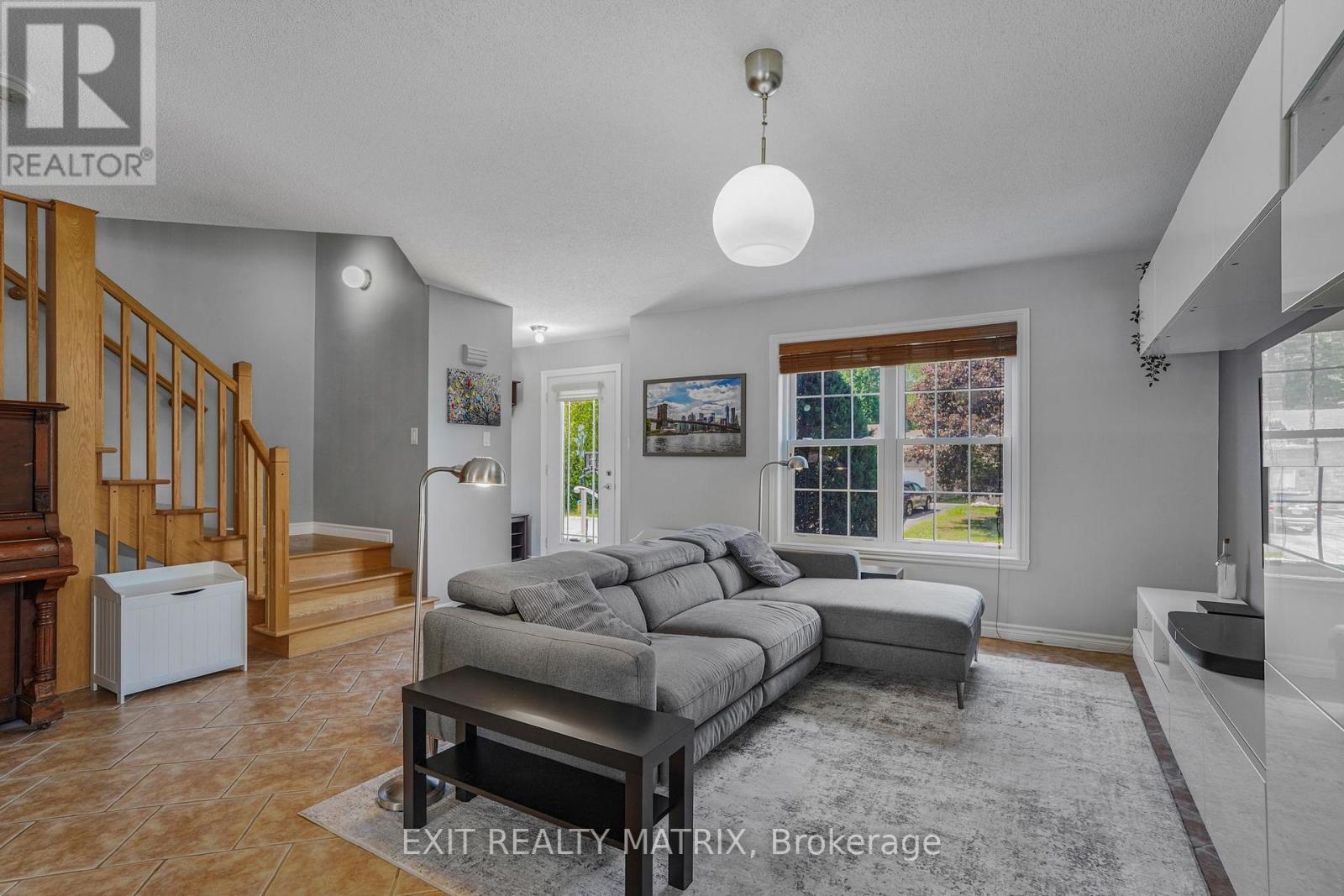 1045 Sidney Street, Hawkesbury, Ontario  K6A 3N2 - Photo 6 - X13239480