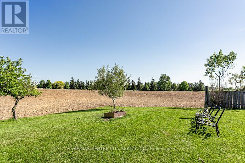 34135 Talbot Line, Southwold, Ontario  N0L 2E0 - Photo 43 - X12963642