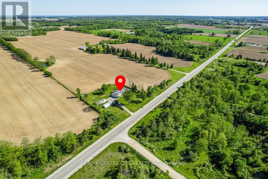 34135 Talbot Line, Southwold, Ontario  N0L 2E0 - Photo 48 - X12963642