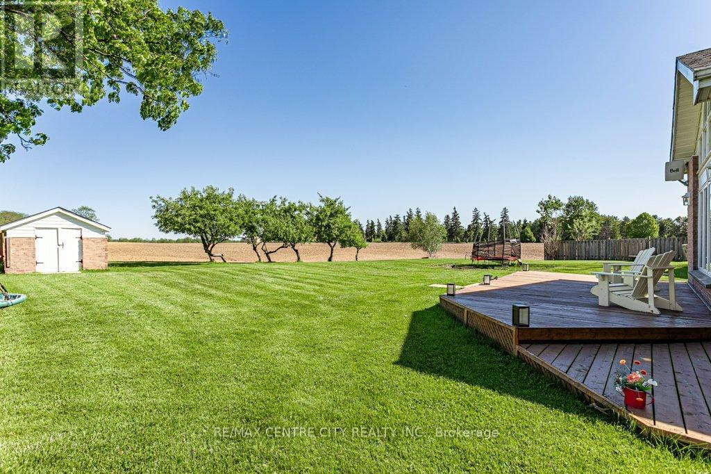 34135 Talbot Line, Southwold, Ontario  N0L 2E0 - Photo 44 - X12963642