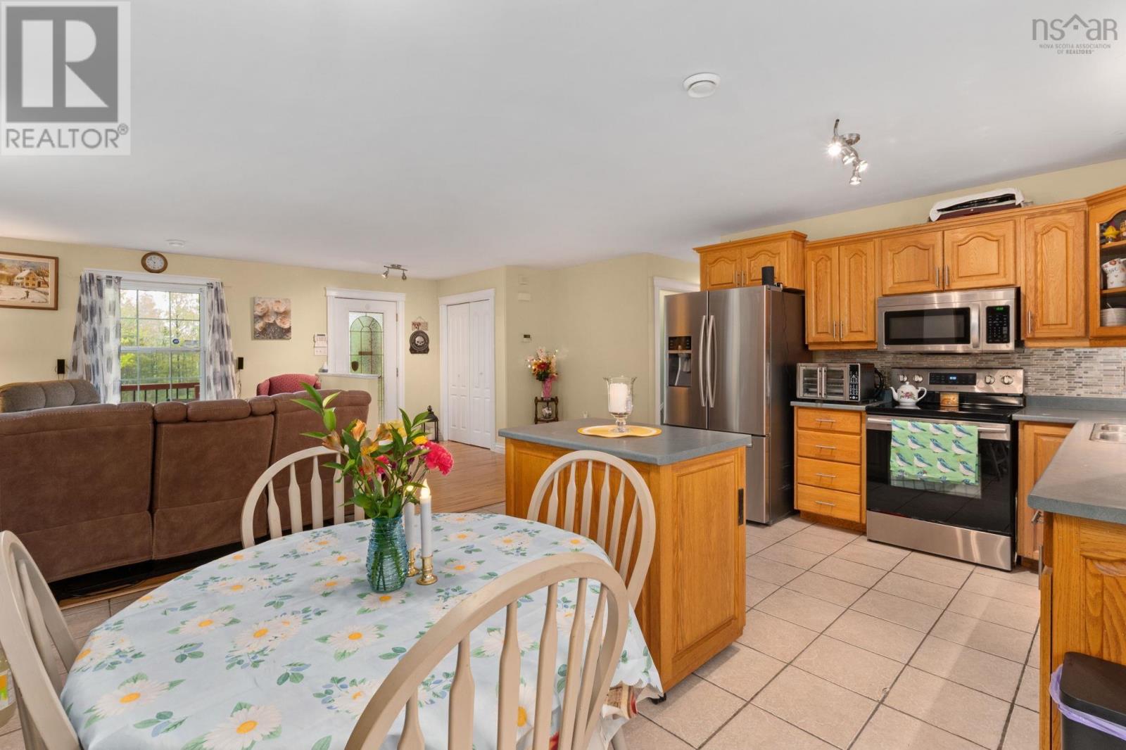 229 Mcgrath Avenue, Rawdon, Nova Scotia  B0N 2N0 - Photo 16 - 202613226
