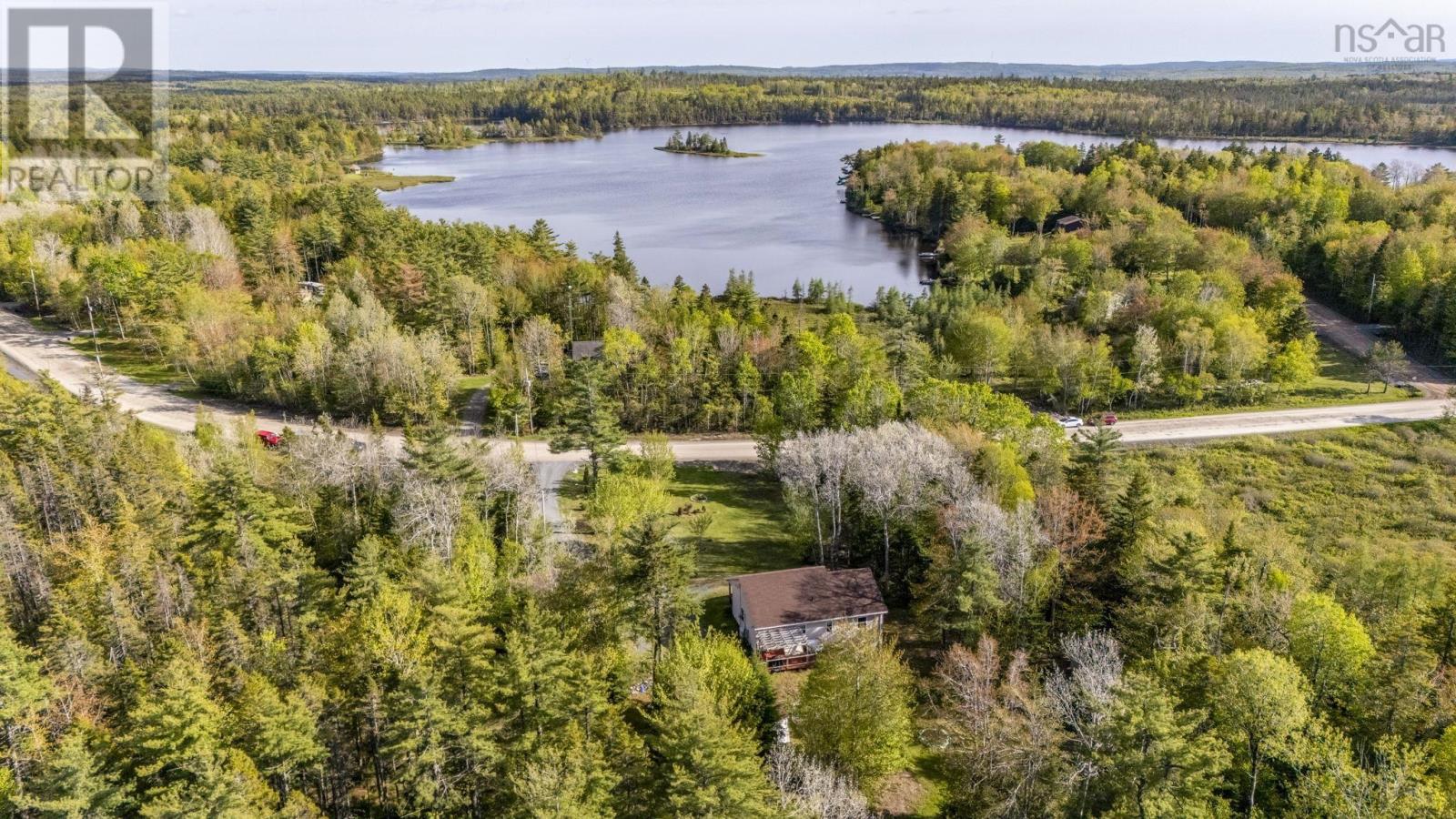 229 Mcgrath Avenue, Rawdon, Nova Scotia  B0N 2N0 - Photo 3 - 202613226