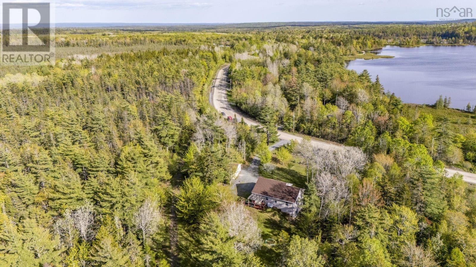 229 Mcgrath Avenue, Rawdon, Nova Scotia  B0N 2N0 - Photo 4 - 202613226