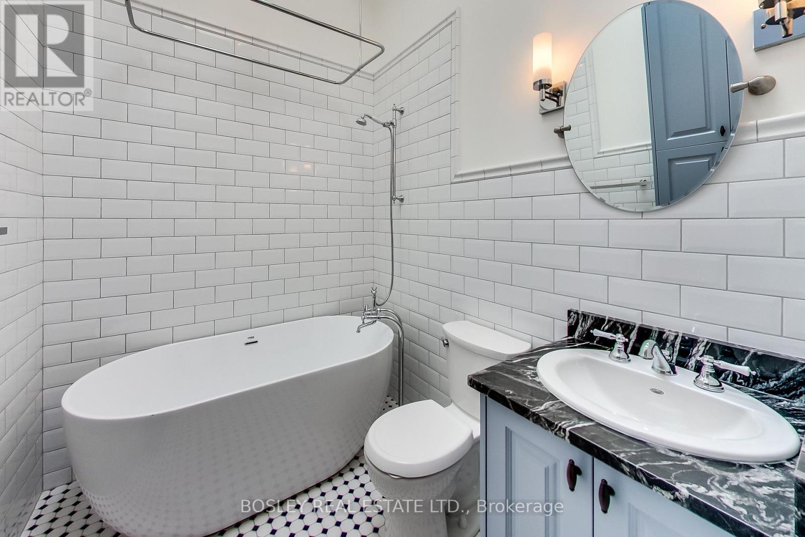 3 - 10 Sylvan Avenue, Toronto, Ontario  M6H 1G3 - Photo 10 - C13239078