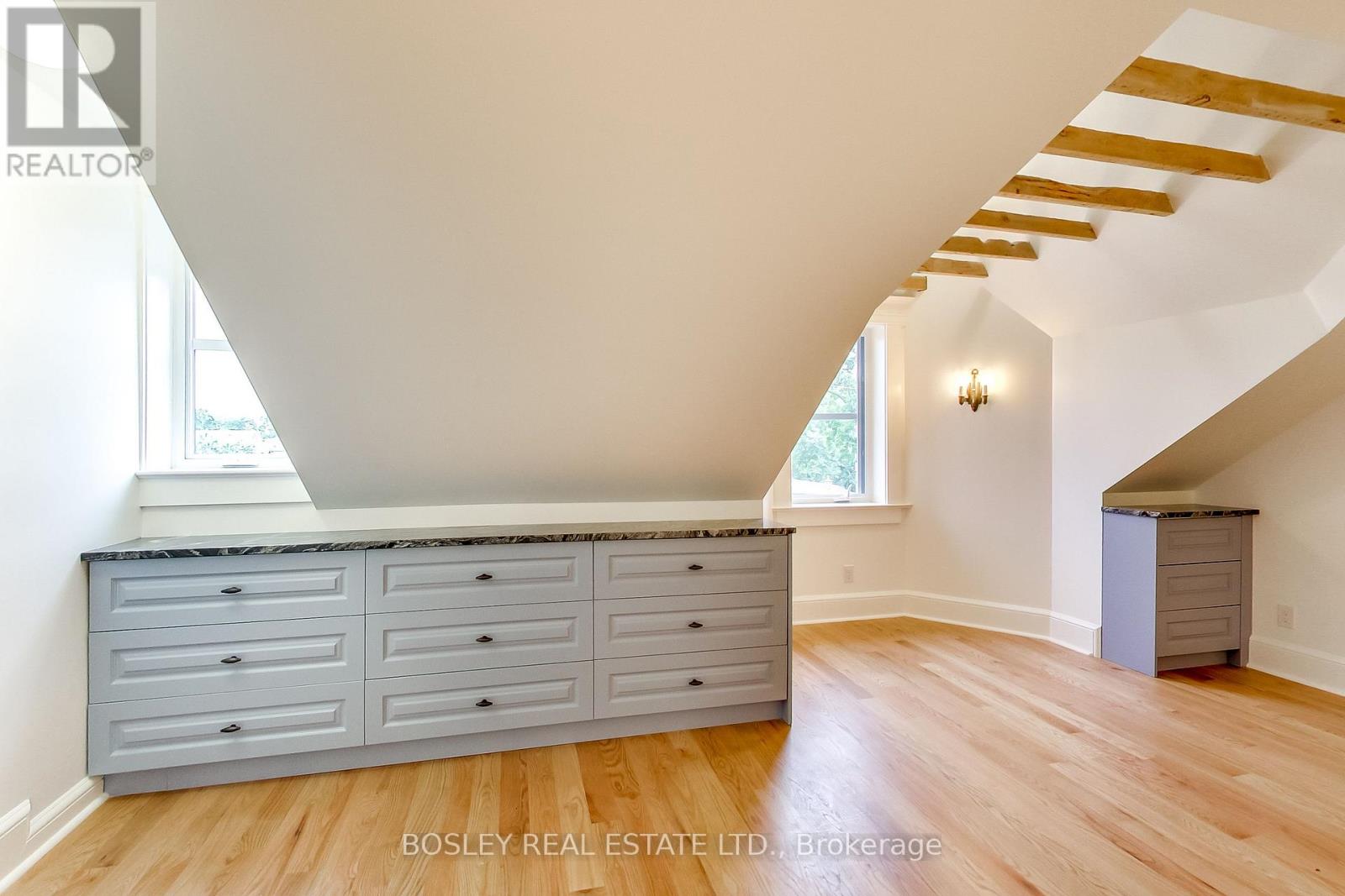 3 - 10 Sylvan Avenue, Toronto, Ontario  M6H 1G3 - Photo 3 - C13239078