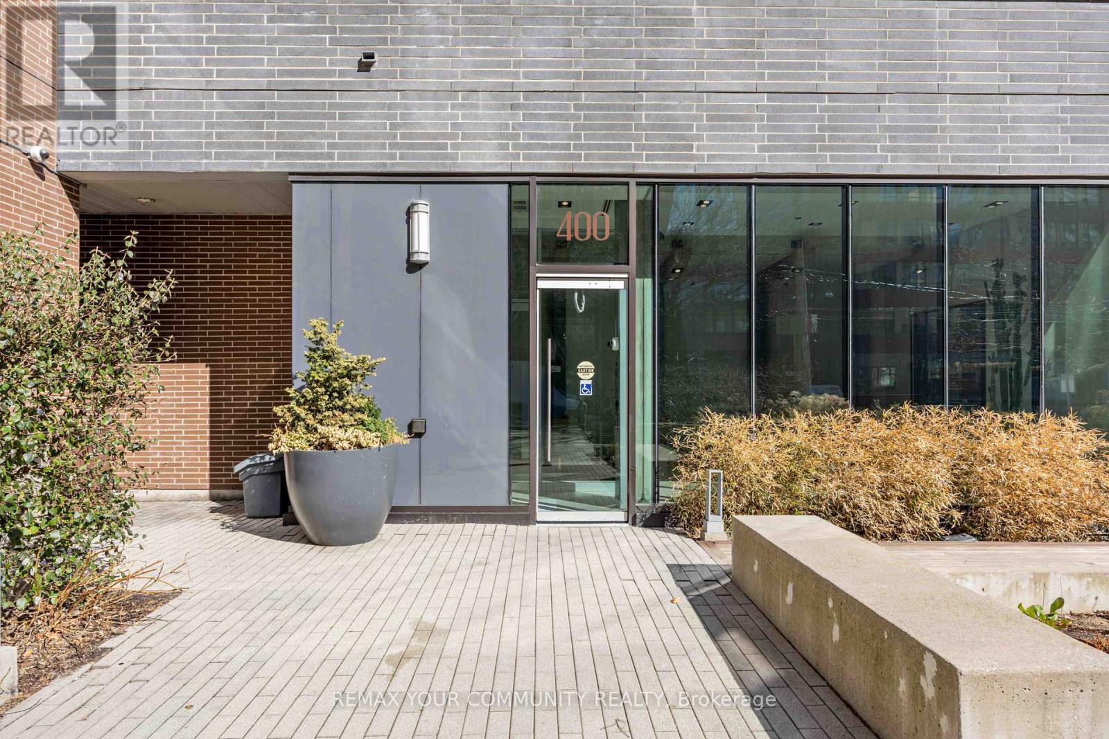1003 - 400 Wellington Street W, Toronto, Ontario  M5V 1E3 - Photo 2 - C13239140