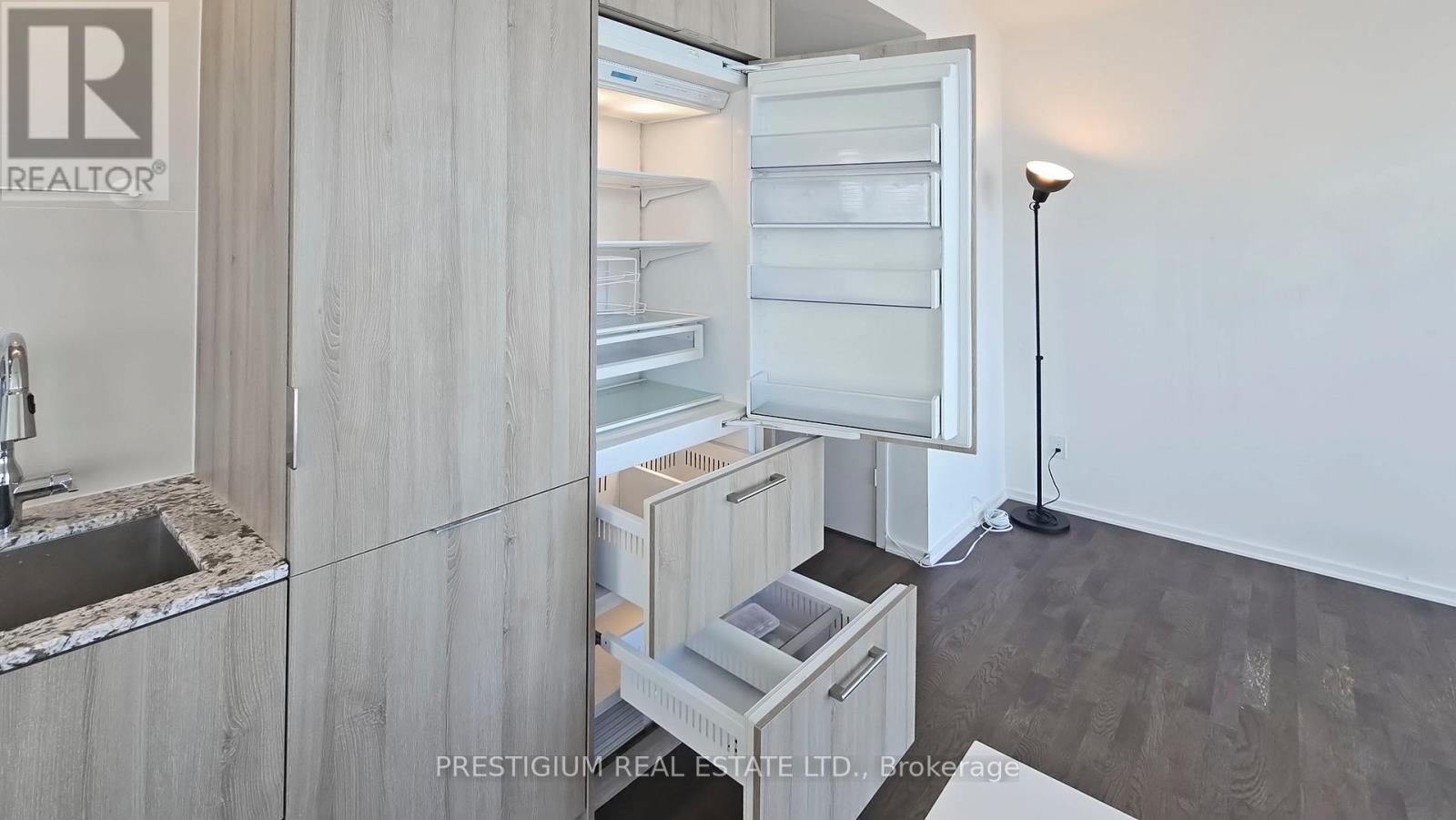 4204 - 1 Bloor Street E, Toronto, Ontario  M4W 0A8 - Photo 12 - C13239194