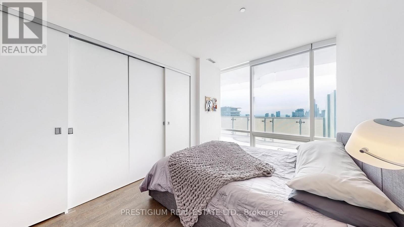 4204 - 1 Bloor Street E, Toronto, Ontario  M4W 0A8 - Photo 24 - C13239194
