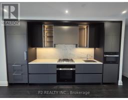 407 - 2 FOREST HILL ROAD, Toronto, Ontario