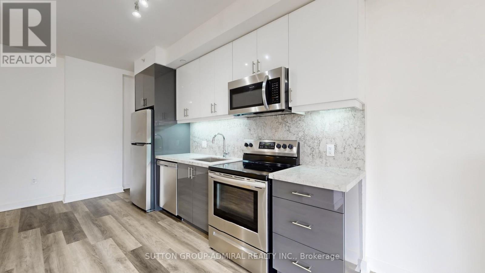 11 - 57 Finch Avenue W, Toronto, Ontario  M2N 0K9 - Photo 8 - C13239472