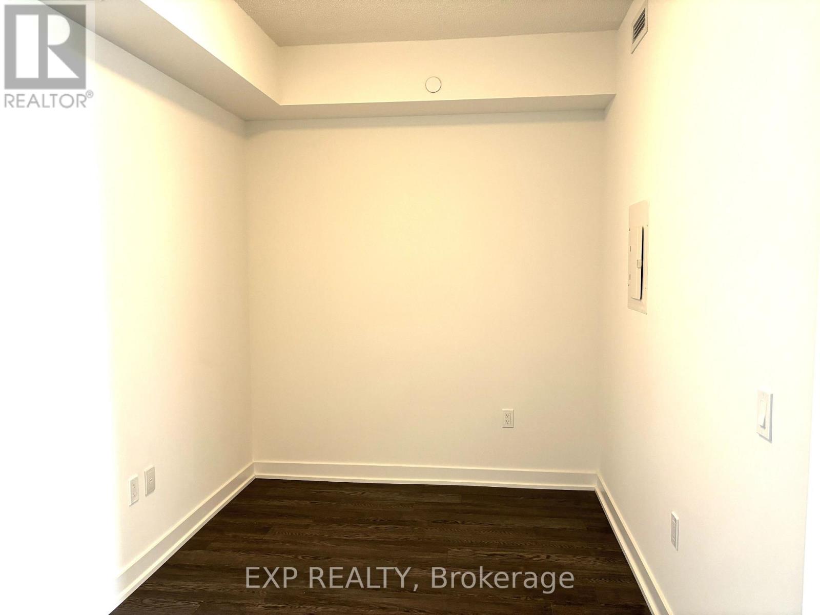 805 - 50 O'neill Road, Toronto, Ontario  M3C 0R1 - Photo 6 - C13239512