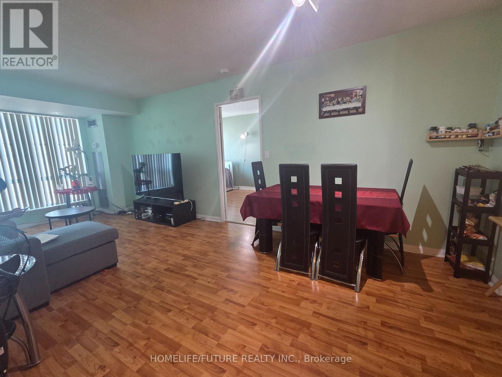 1209 - 1 Lee Centre Drive, Toronto, Ontario  M1H 3J2 - Photo 3 - E13239084