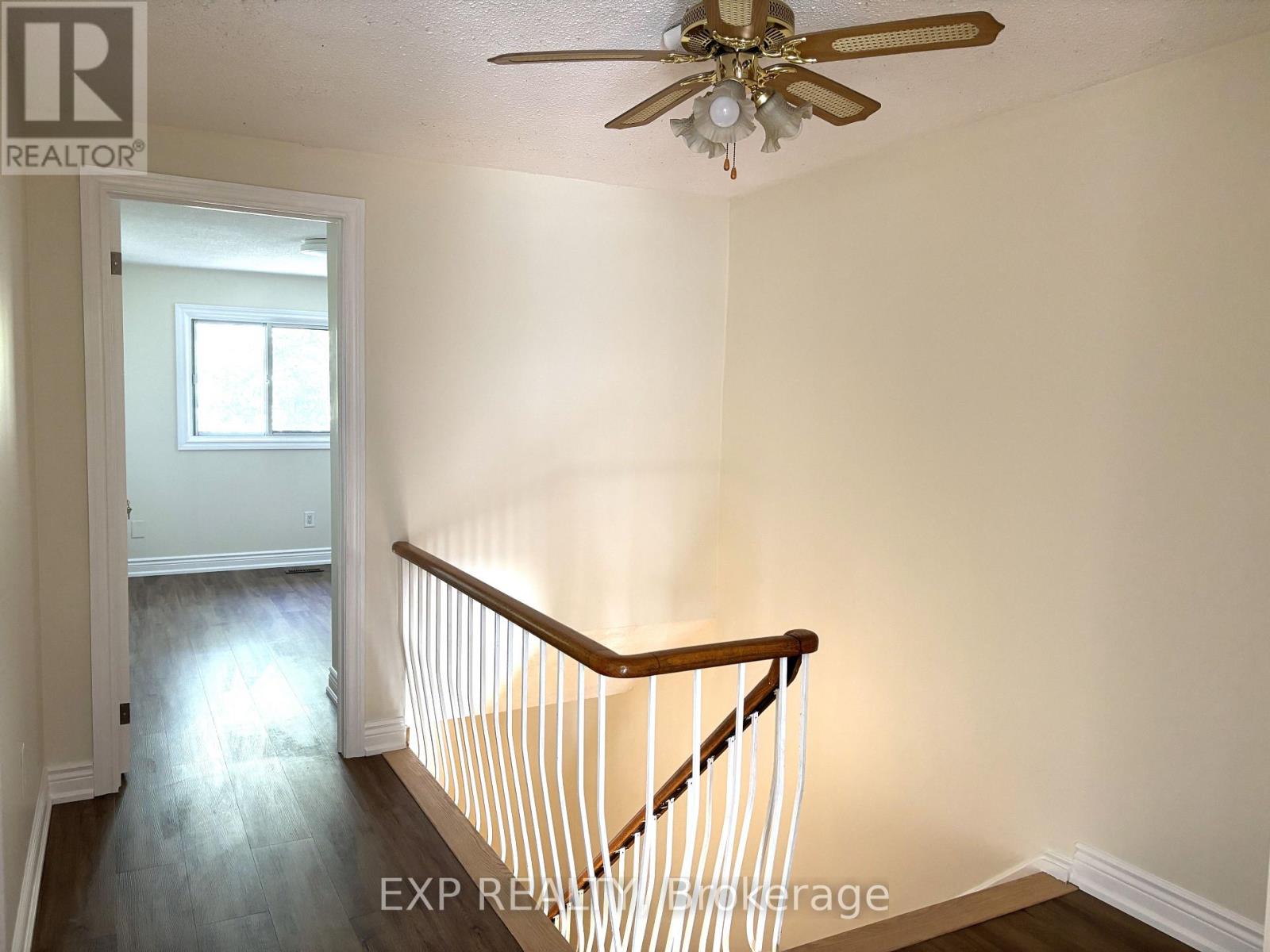 5 Thunder Grove, Toronto, Ontario  M1V 1V1 - Photo 14 - E13239186