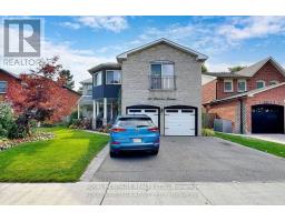 22 BIRDSILVER GARDENS N, Toronto, Ontario