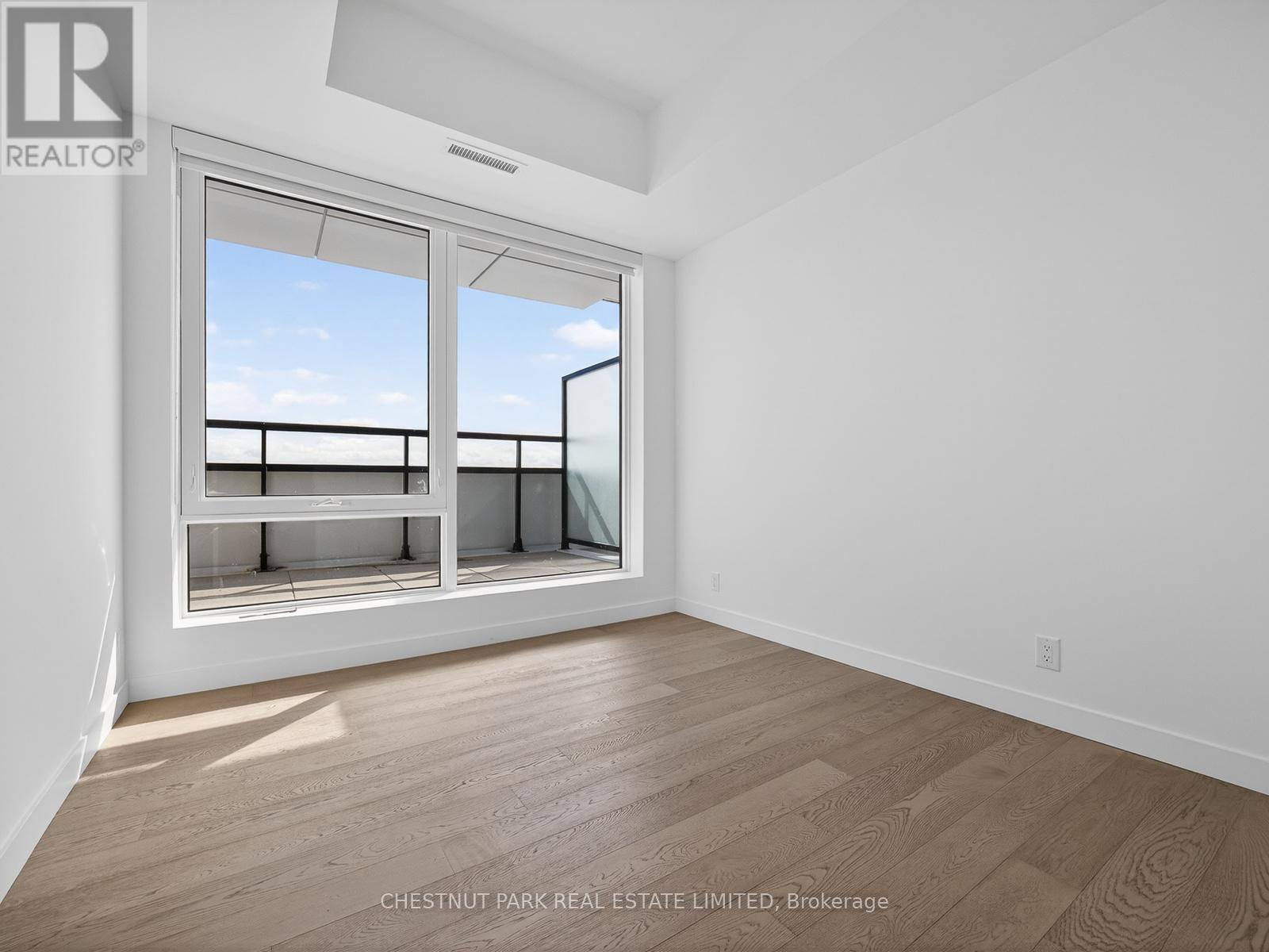 1502 - 1050 Eastern Avenue, Toronto, Ontario  M4L 0B7 - Photo 17 - E13239488