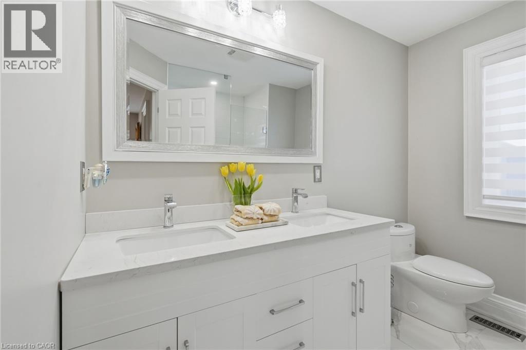 418 Montreal Circle, Stoney Creek, Ontario  L8E 0E2 - Photo 30 - 40835705
