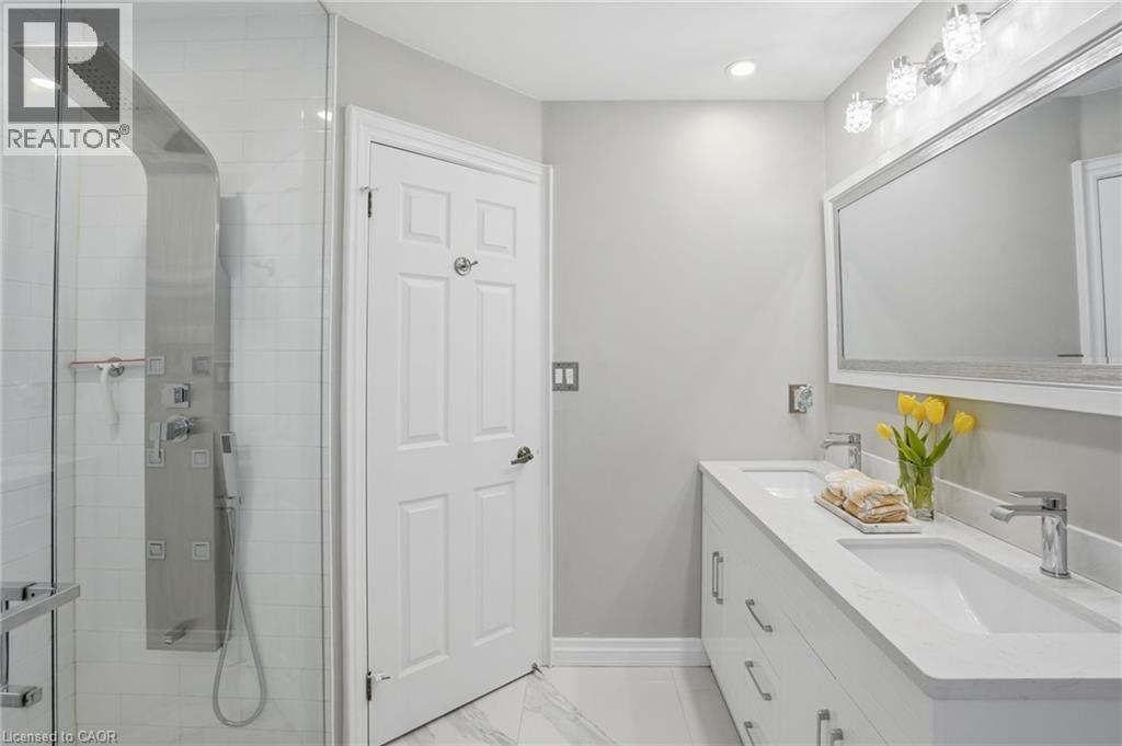 418 Montreal Circle, Stoney Creek, Ontario  L8E 0E2 - Photo 31 - 40835705