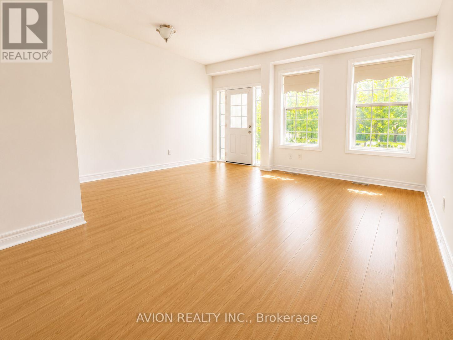 9 Riverlands Avenue, Markham, Ontario  L6B 1B5 - Photo 5 - N13239020