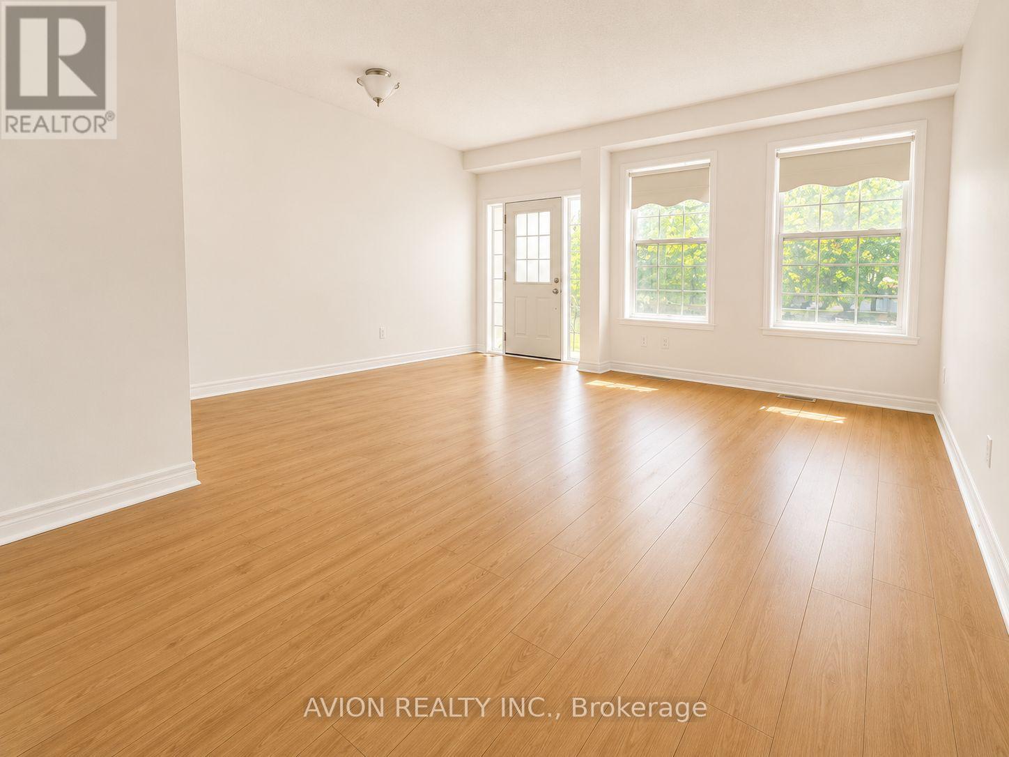 9 Riverlands Avenue, Markham, Ontario  L6B 1B5 - Photo 6 - N13239020