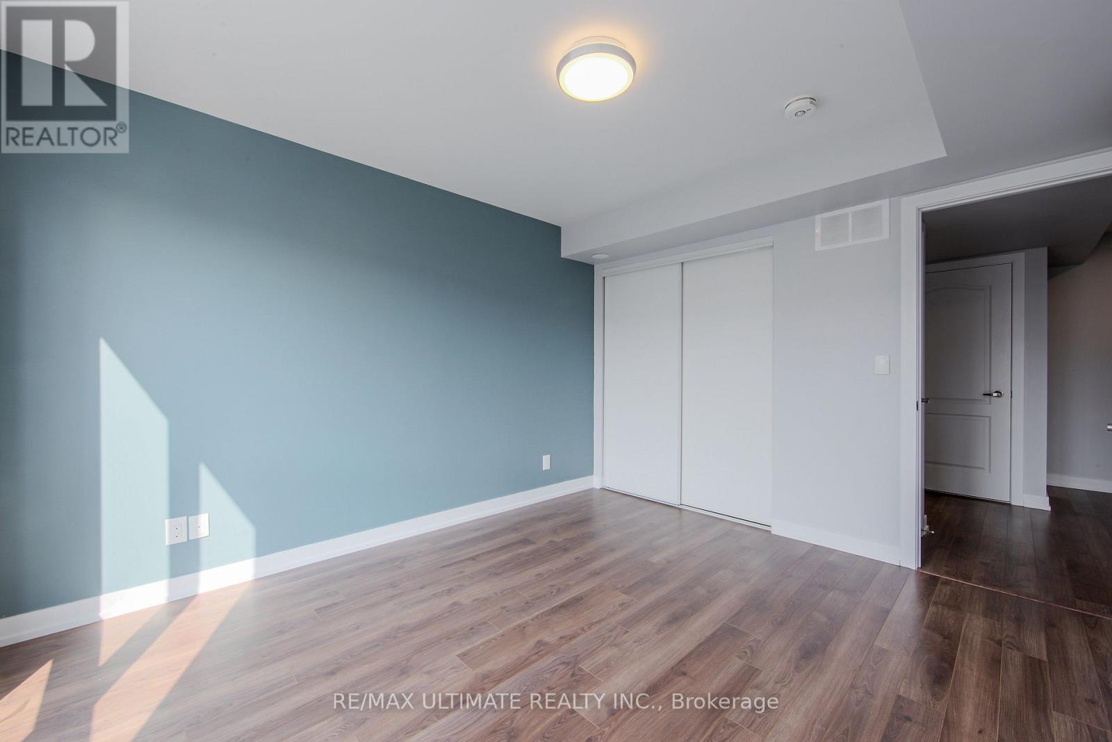 512 - 30 Dunsheath Way, Markham, Ontario  L6B 1N3 - Photo 19 - N13239068