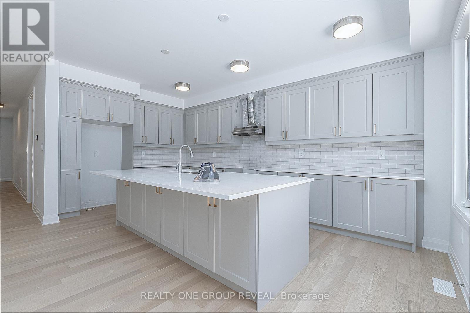 130 Leslie Richards Street, Markham, Ontario  L6C 3S9 - Photo 13 - N13239212