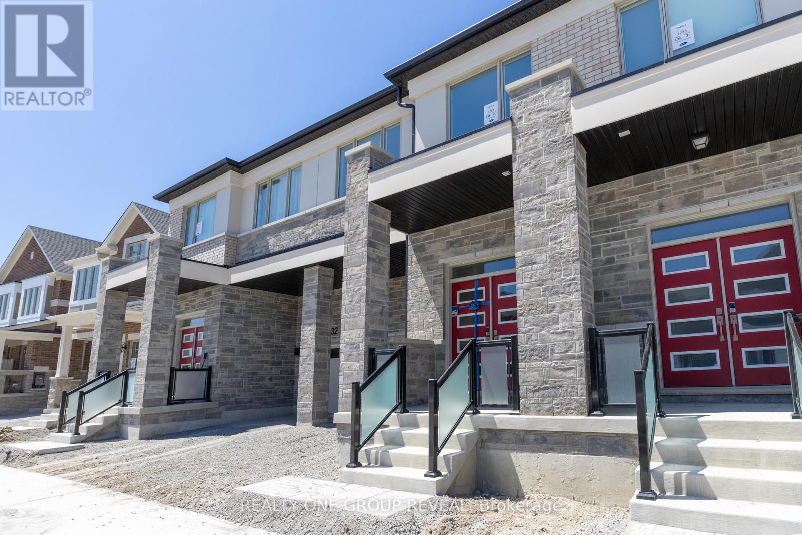 130 Leslie Richards Street, Markham, Ontario  L6C 3S9 - Photo 2 - N13239212