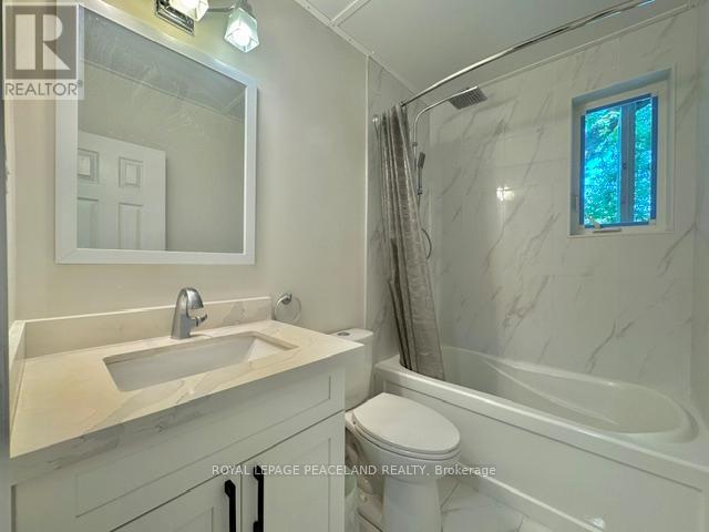 221 Browndale Crescent, Richmond Hill, Ontario  L4C 3H9 - Photo 11 - N13239218