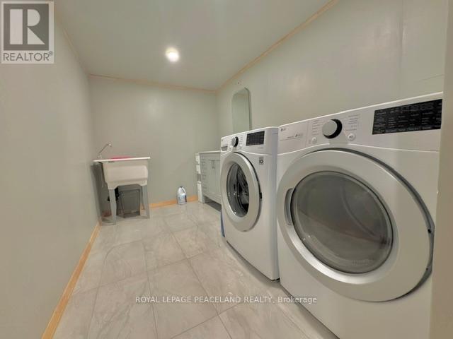 221 Browndale Crescent, Richmond Hill, Ontario  L4C 3H9 - Photo 17 - N13239218
