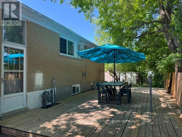 221 Browndale Crescent, Richmond Hill, Ontario  L4C 3H9 - Photo 20 - N13239218