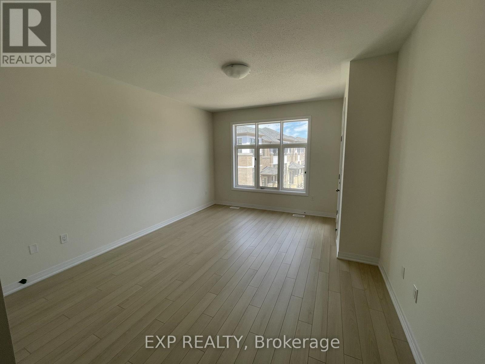 6 Russel Wice Avenue, Richmond Hill, Ontario  L4S 0N7 - Photo 4 - N13239226