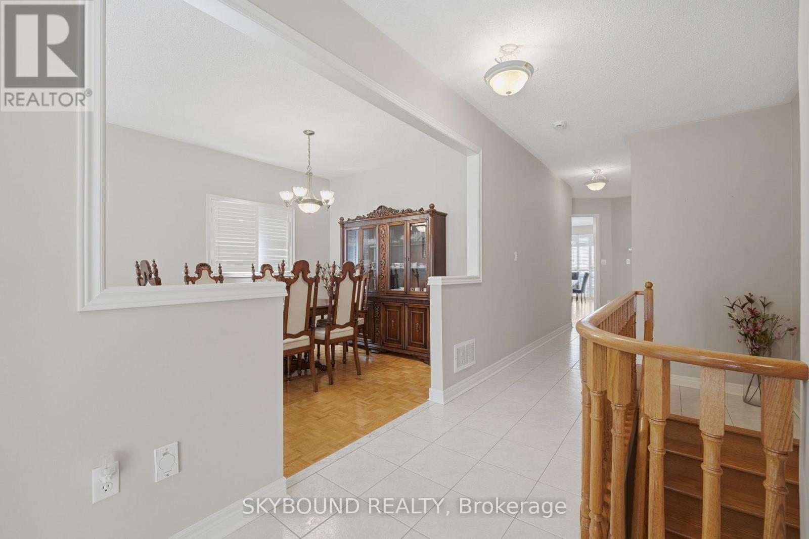 46 Tavio Way, Vaughan, Ontario  L4H 1S1 - Photo 5 - N13239246