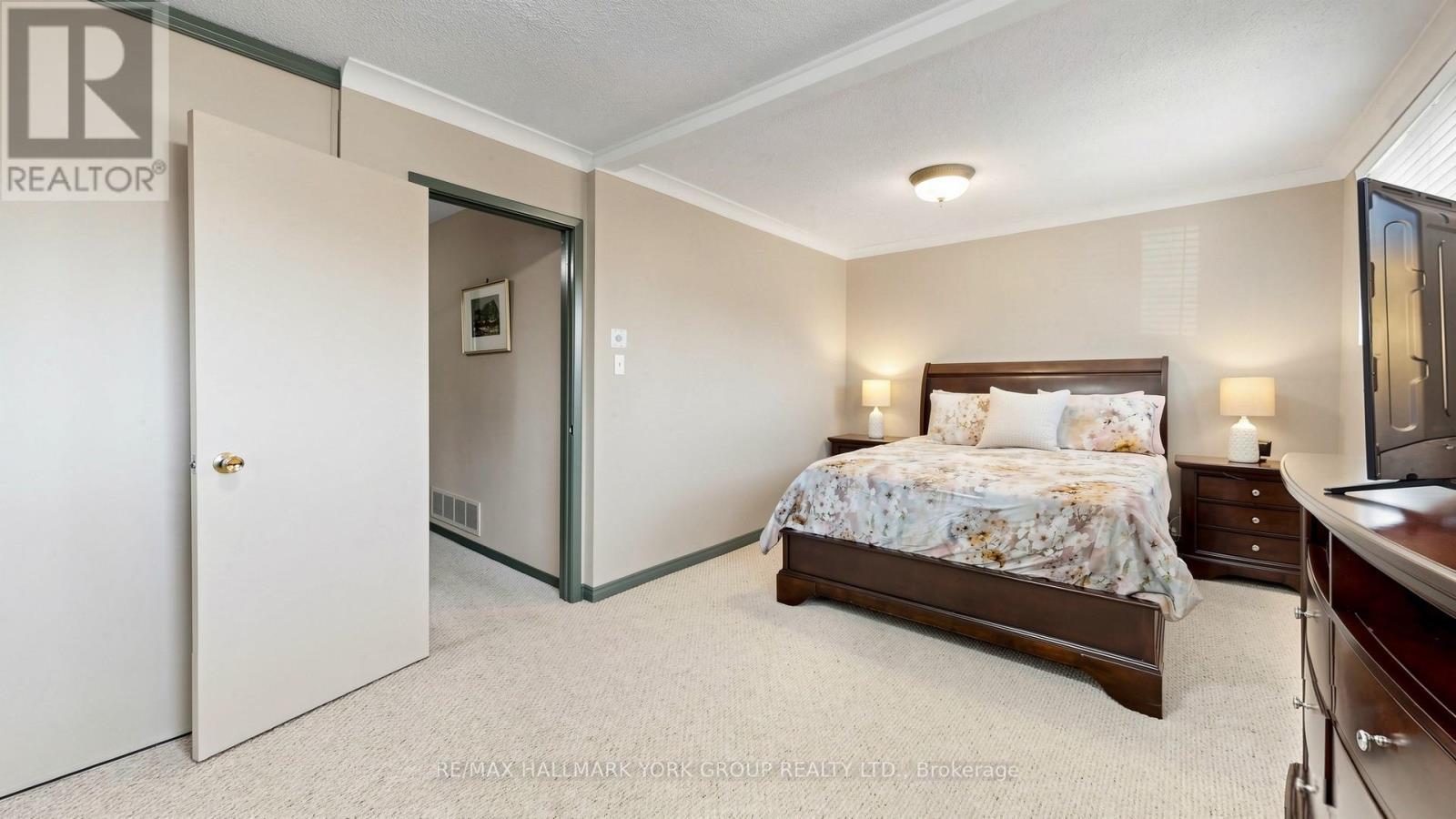 65 Porter Street, Bradford West Gwillimbury (Bradford), Ontario  L3Z 1E9 - Photo 14 - N13239258