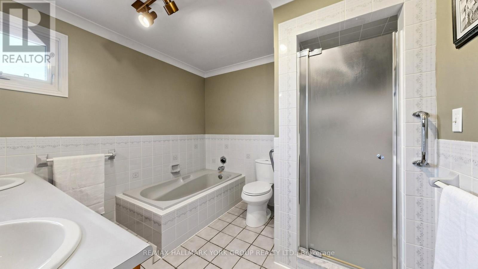 65 Porter Street, Bradford West Gwillimbury (Bradford), Ontario  L3Z 1E9 - Photo 16 - N13239258