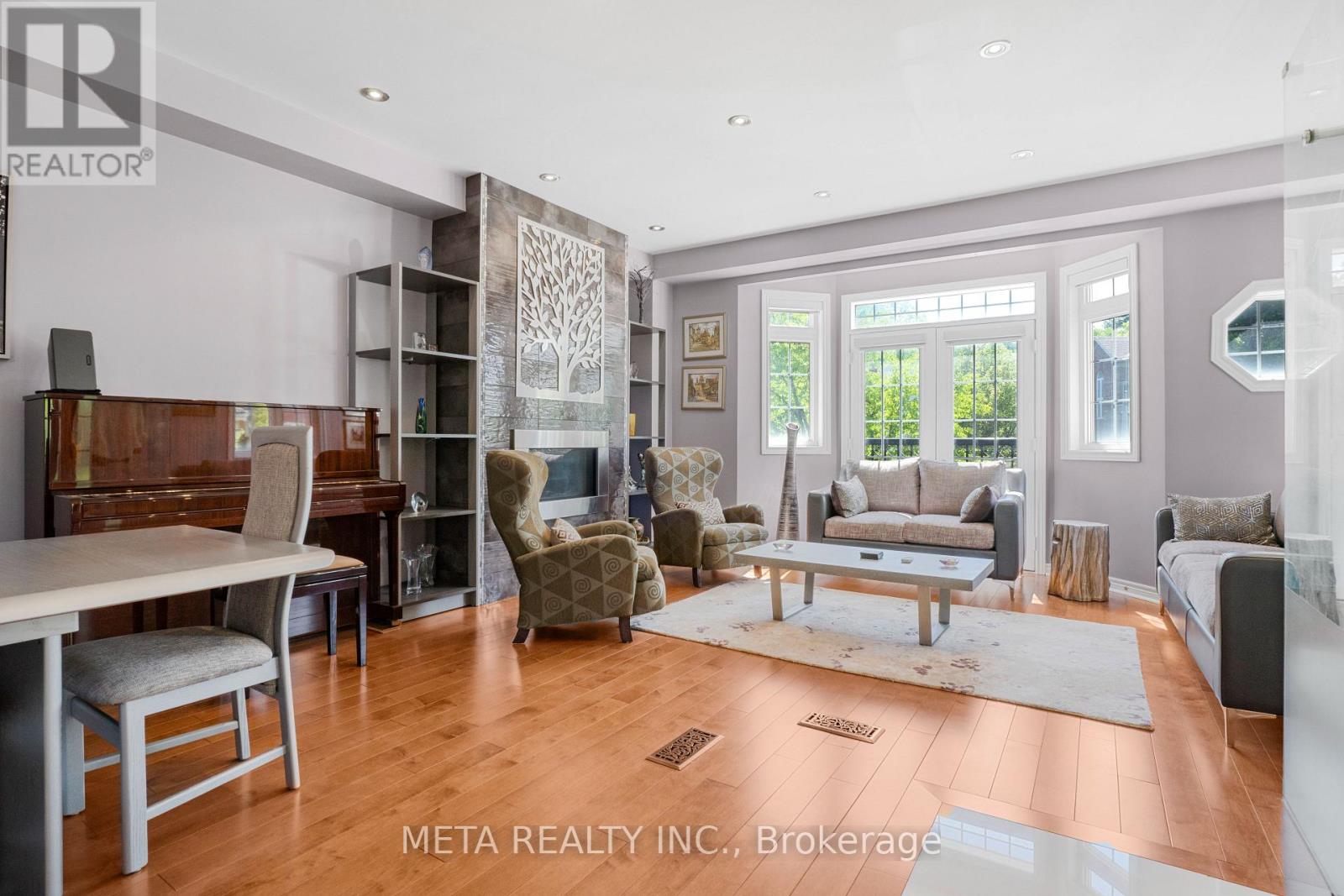 25 Crispin Court, Markham, Ontario  L3R 4G6 - Photo 12 - N13239292