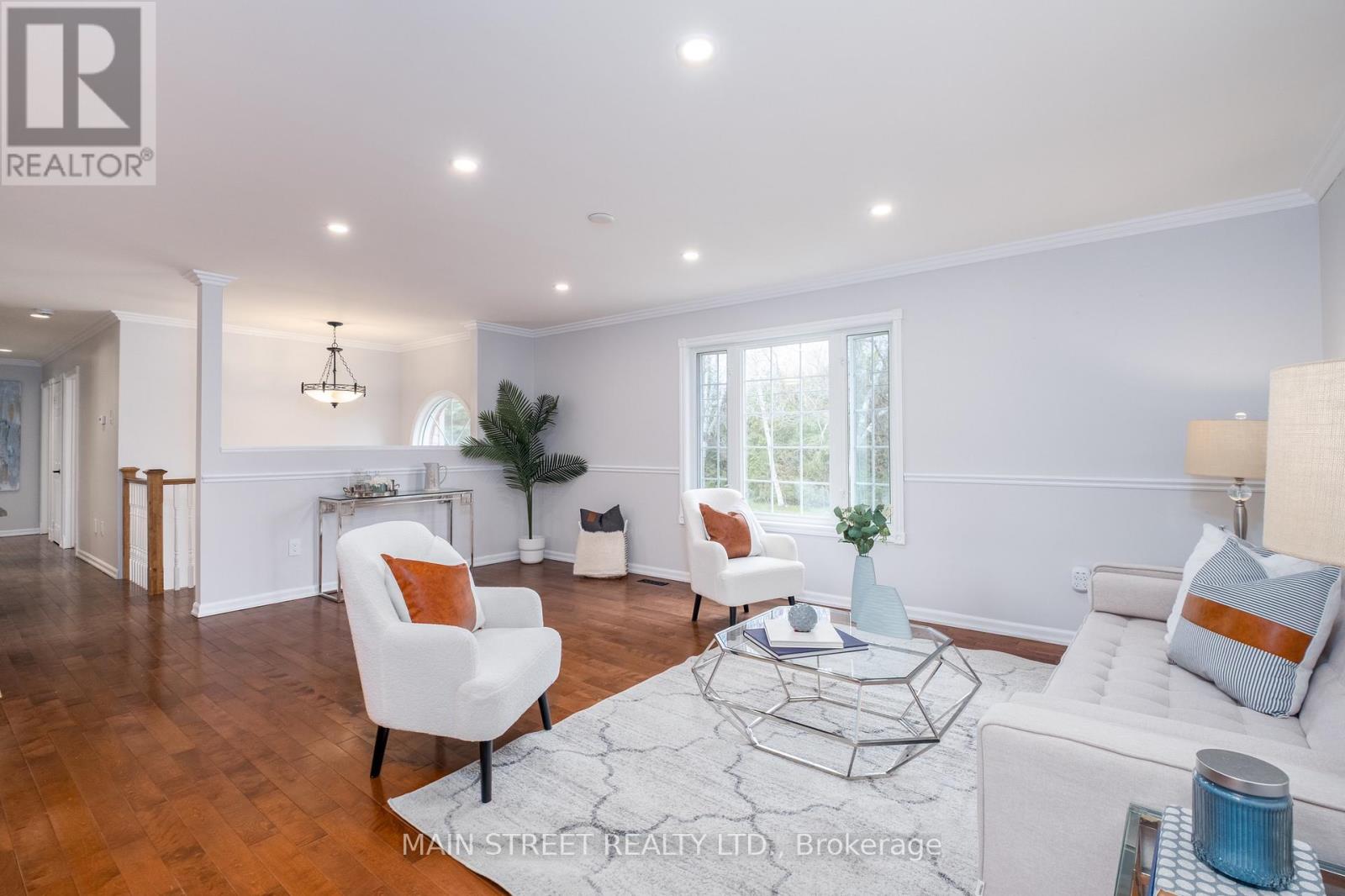 41 Bedford Road, Georgina, Ontario  L0E 1R0 - Photo 8 - N13239318