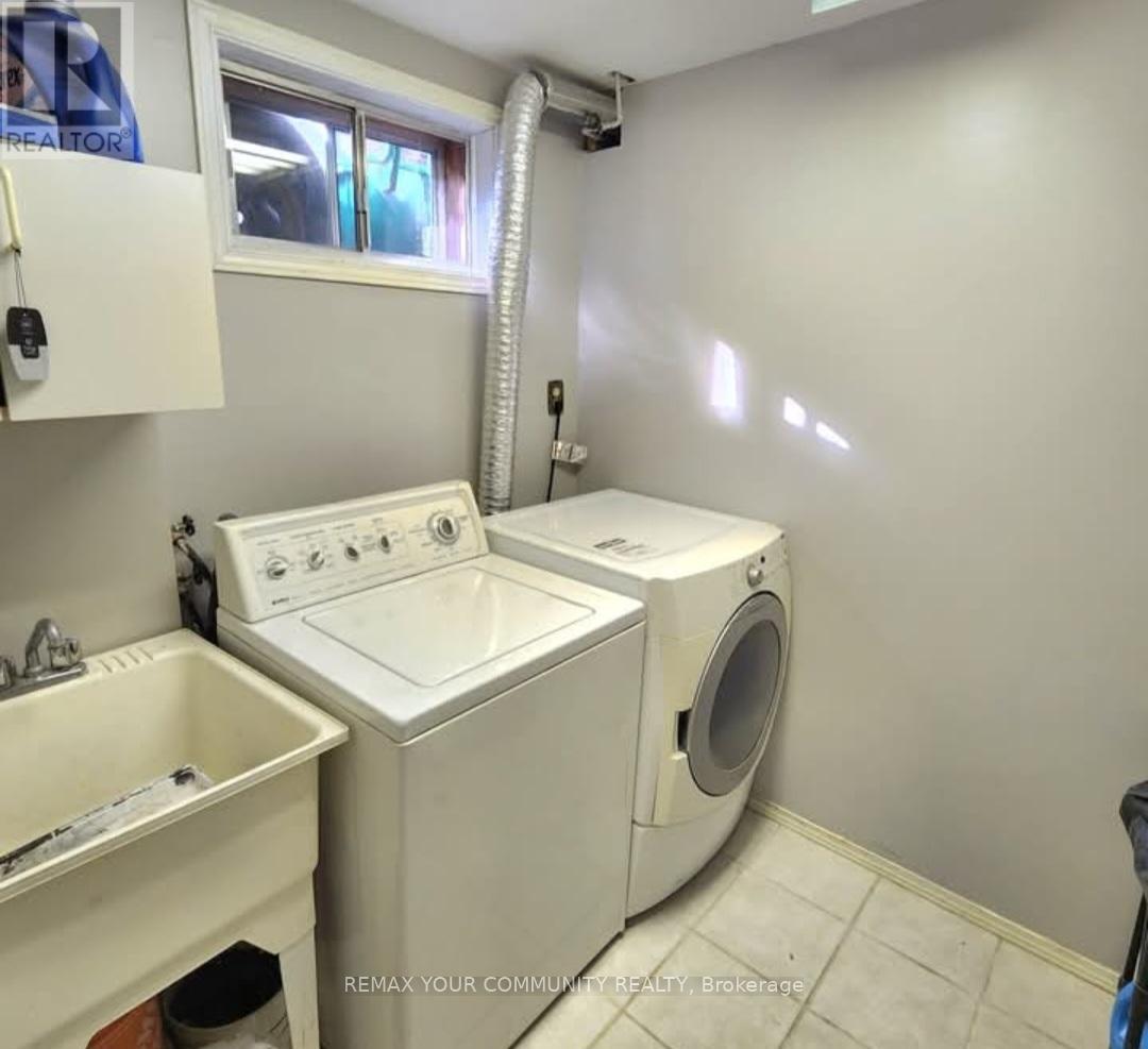 Main Floor - 44 Davis Road, Aurora, Ontario  L4G 2B6 - Photo 10 - N13239352