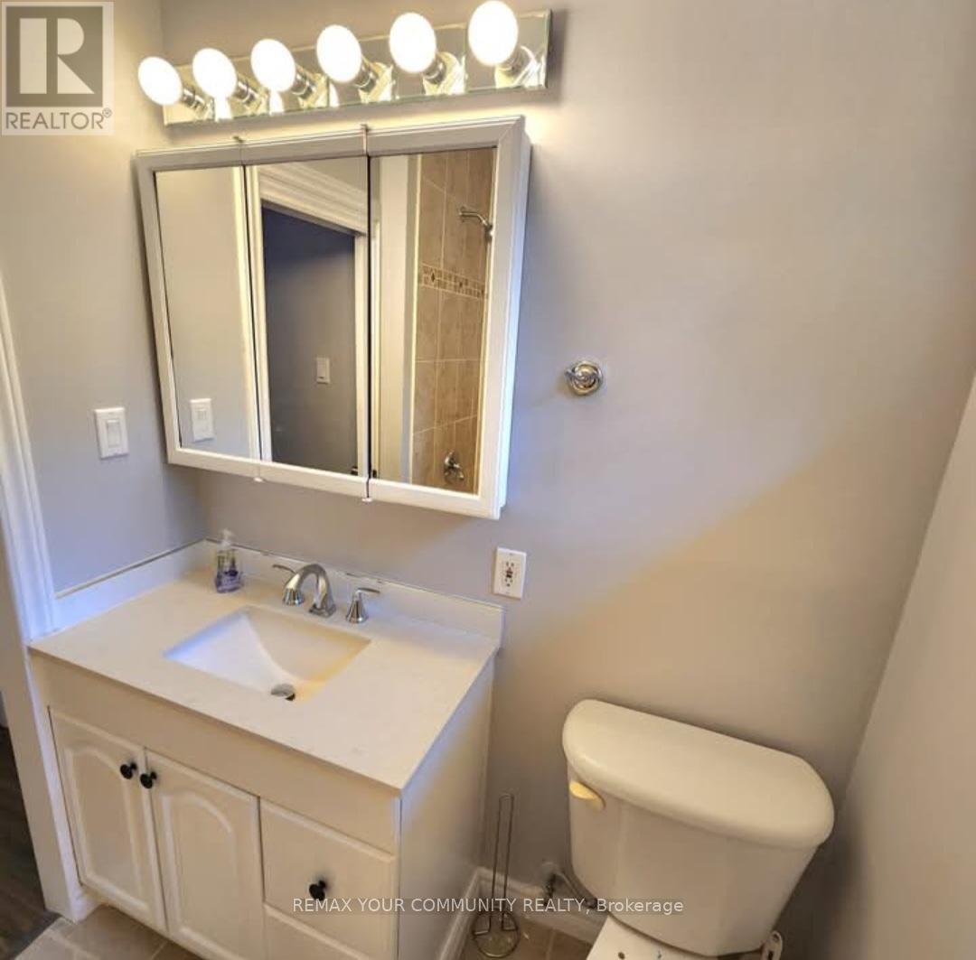 Main Floor - 44 Davis Road, Aurora, Ontario  L4G 2B6 - Photo 9 - N13239352