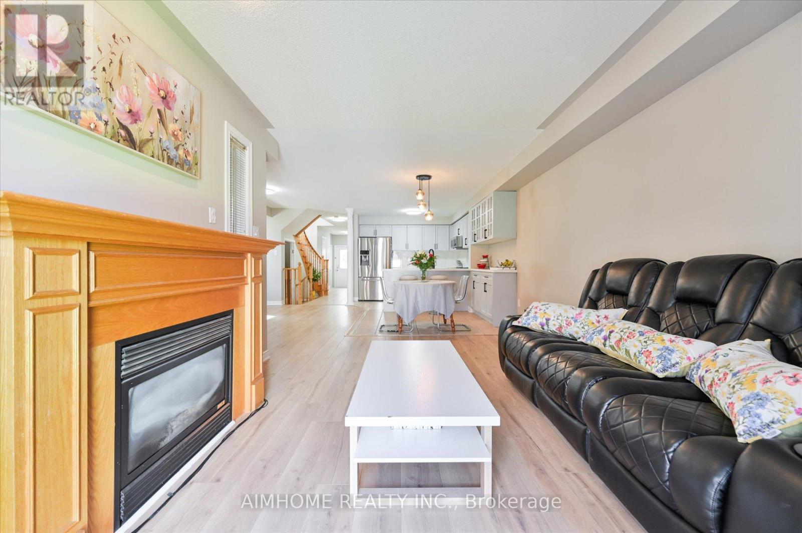 12 Boxhill Road, Markham, Ontario  L3S 4R1 - Photo 8 - N13239492