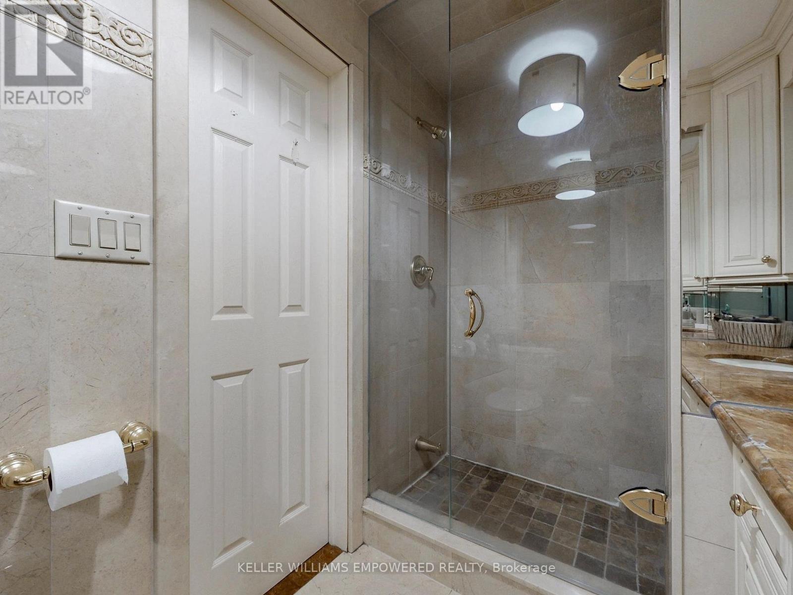 788 Woodland Acres Crescent, Vaughan, Ontario  L6A 1G2 - Photo 29 - N13239508